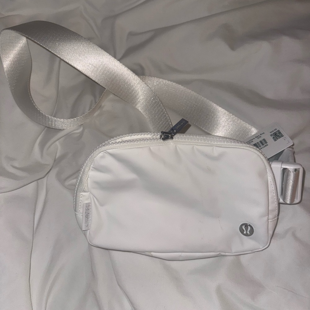 Lululemon White Everywhere Belt Bag